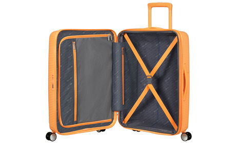 Innenorganisation mit zusätzlicher Reißverschlusstasche.