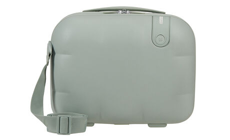 Removable shoulder strap