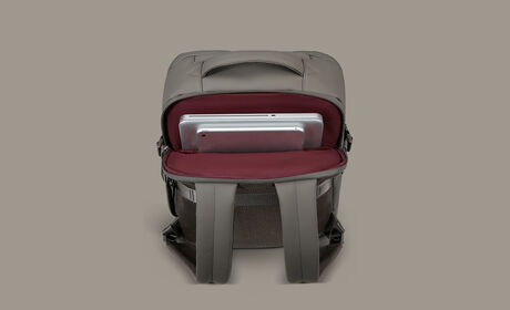 Laptop compartment