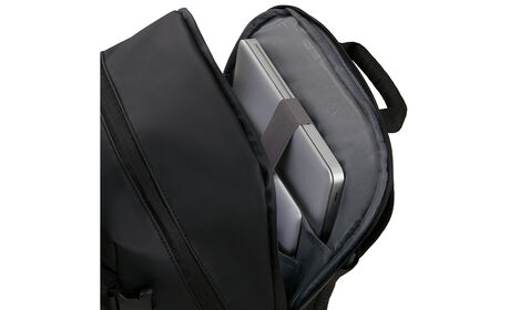 Laptop compartment 15.6"