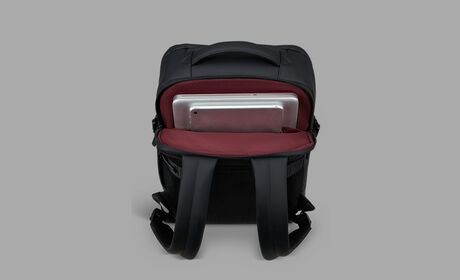 Laptop compartment