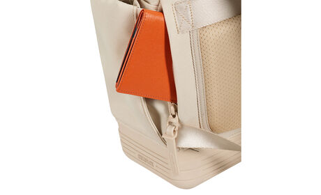 Verstecktes Rückenfach