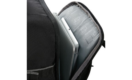 Laptop compartment 15.6"