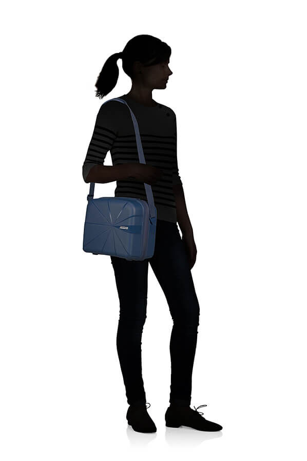American Tourister Starvibe Beauty Case Navy American Tourister Starvibe Beauty Case Navy