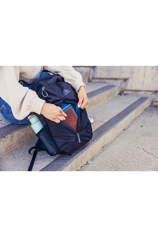 Gregory  RETNA 25  Carbon Sky