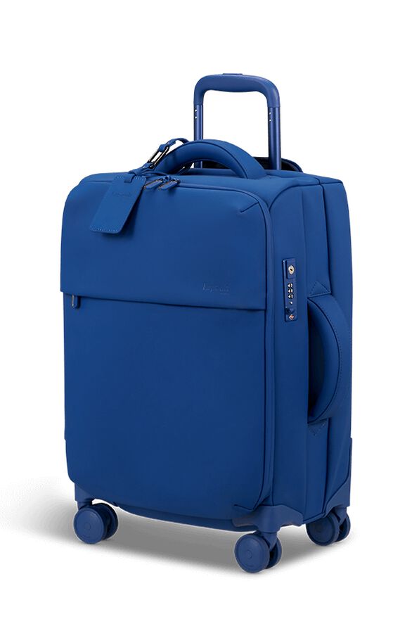 Lipault Lost In Berlin Cabin 2.0 55cm  Blue Me Away Lipault Lost In Berlin Cabin 2.0 55cm  Blue Me Away