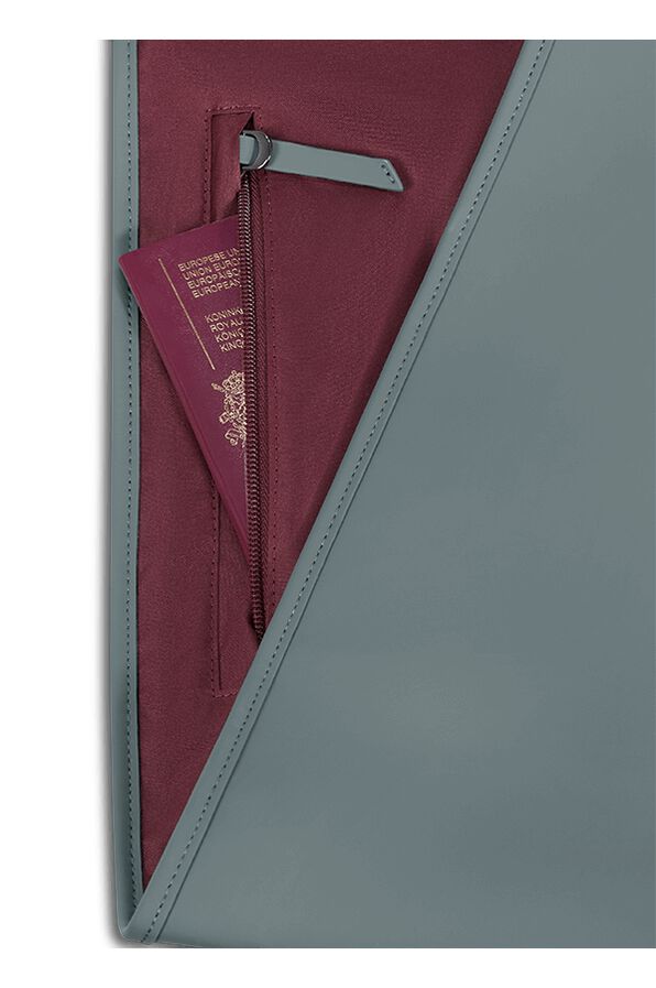 Lipault Lost In Berlin Garment Bag  Cement Storm Lipault Lost In Berlin Garment Bag  Cement Storm