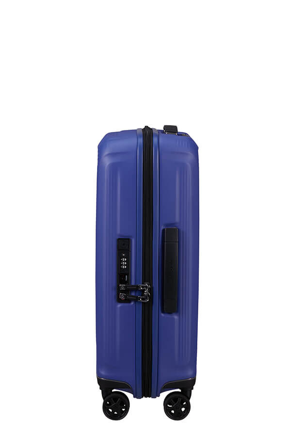 Samsonite Nuon Spinner Expandable 55cm  Matt Nautical Blue Samsonite Nuon Spinner Expandable 55cm  Matt Nautical Blue