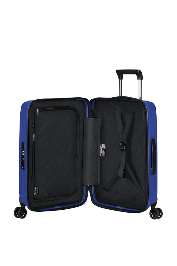 Samsonite Nuon Spinner Expandable 55cm  Matt Nautical Blue Samsonite Nuon Spinner Expandable 55cm  Matt Nautical Blue