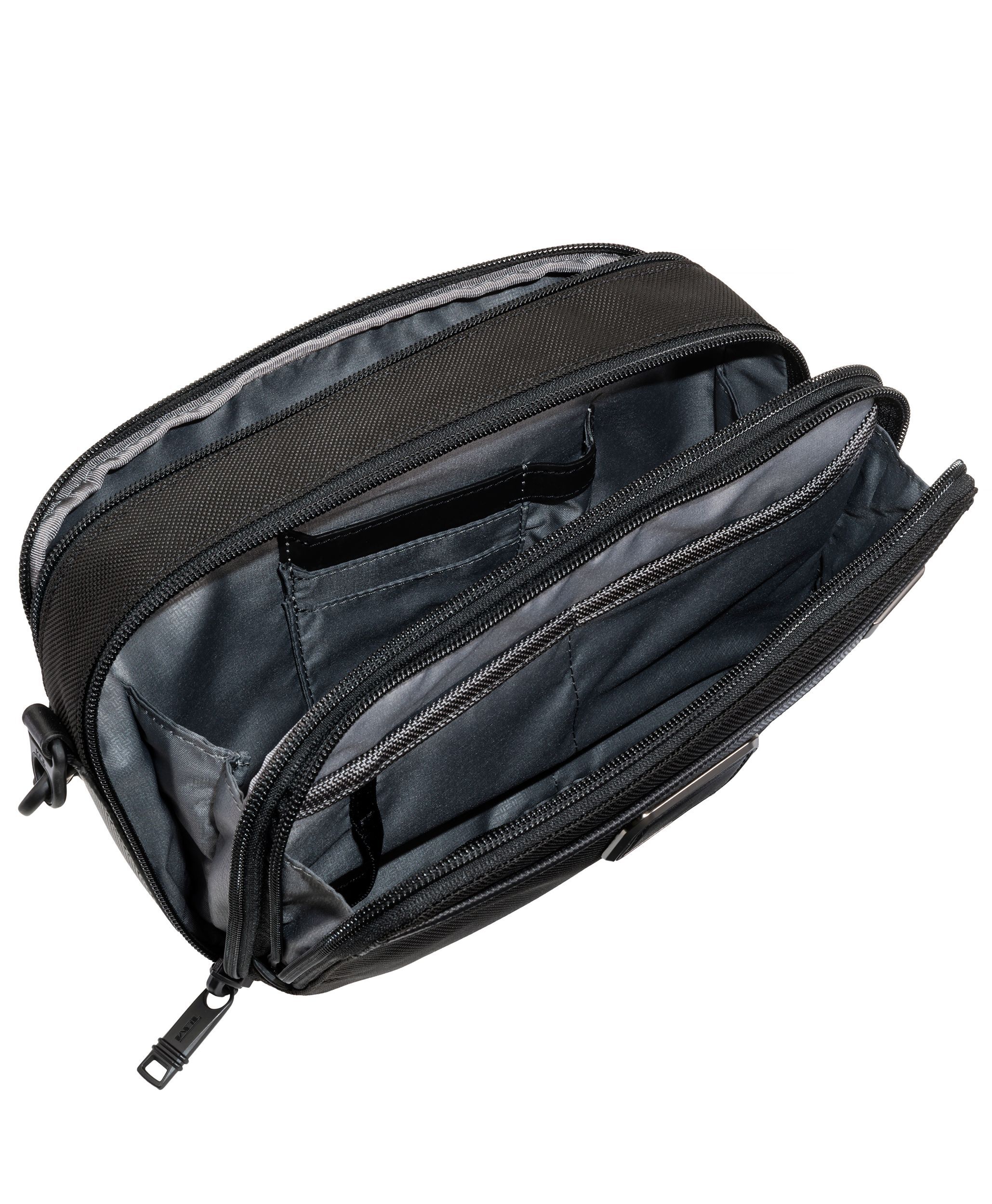 Alpha Pochette