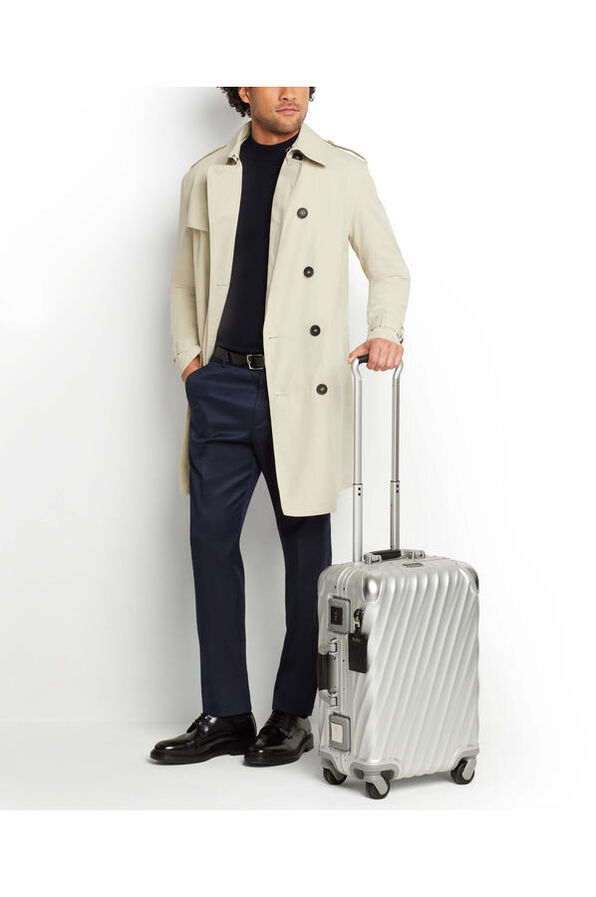 TUMI 19 Degree Aluminium INTERNATIONAL CARRY-ON Texture Silver TUMI 19 Degree Aluminium INTERNATIONAL CARRY-ON Texture Silver