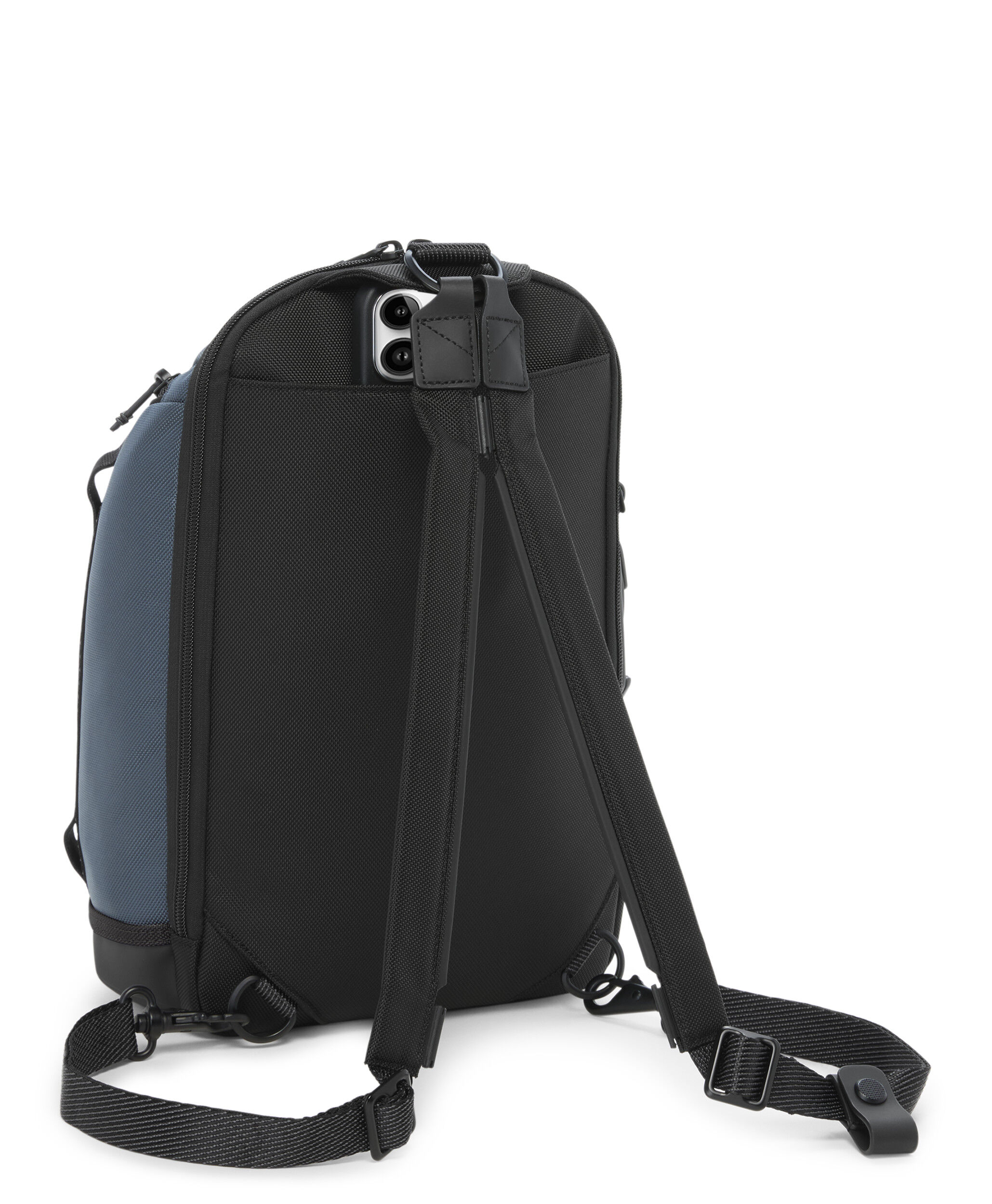 TUMI Knight Sling
