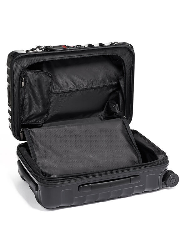 TUMI 19 Degrees INTL EXP 4 WHL C/O  Black TUMI 19 Degrees INTL EXP 4 WHL C/O  Black